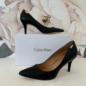 Calvin Klein Size 9.5 Black Kimberly Heels